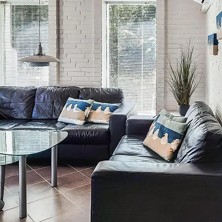 3 Bedroom Amazing In Feriehus Ålbæk