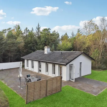 3 Bedroom Amazing In Feriehus
